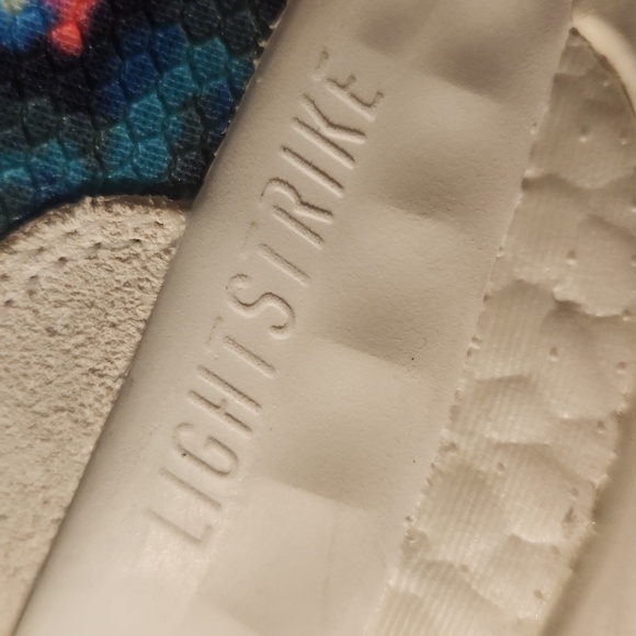 ADIDAS TRAE YOUNG 1. MEN'S SHOES SIZE 11 - Picture 7 of 10